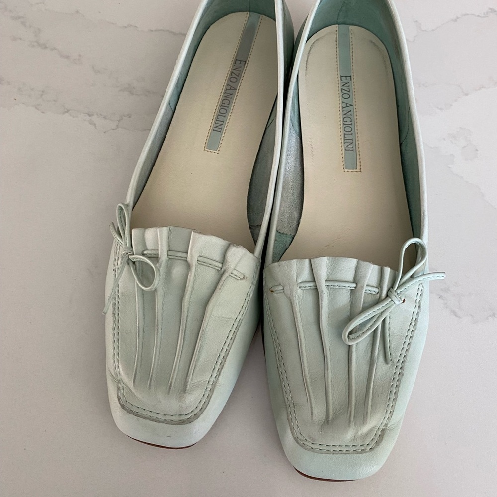Enzo Angiolini Laura Lee flats size 7 1/2 N mint green